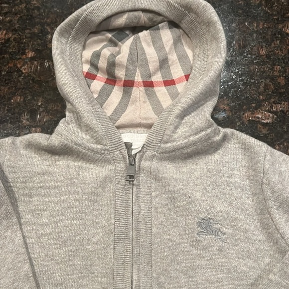 Authentic boys 4t Burberry zip sweater - Picture 2 of 4